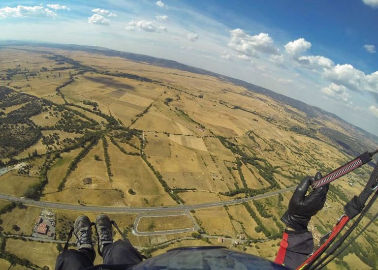 Paragliding over Yorkshire